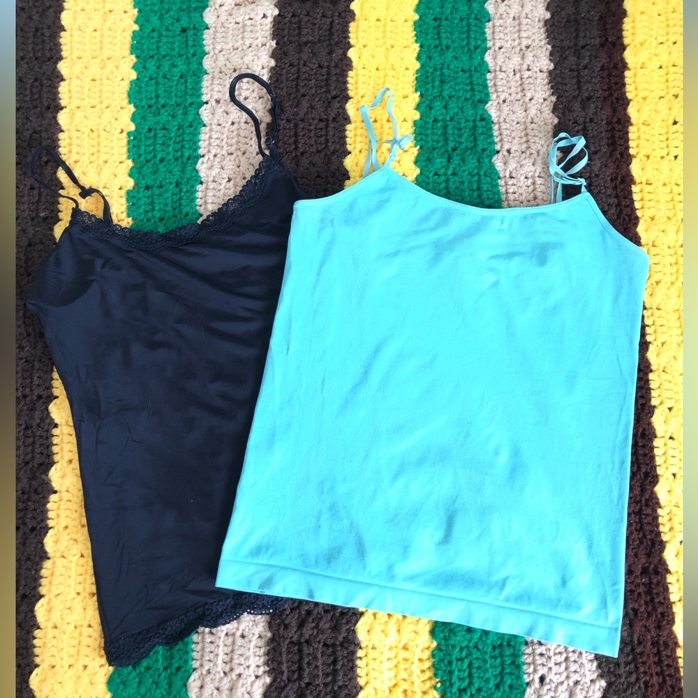 lot of 2 camisoles teal and black best fits M